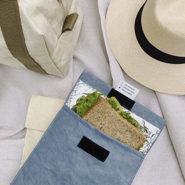 Blaue Sandwichtüte für unterwegs