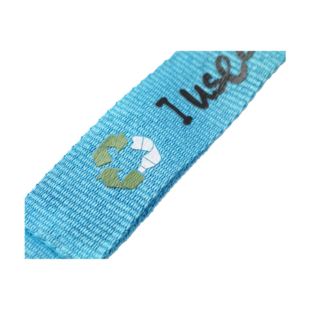 Blaues Schlüsselband aus recycelten PET Flaschen