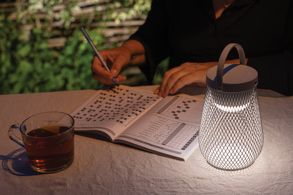 Aurora USB-Tischlampe aus RCS recyceltem ABS