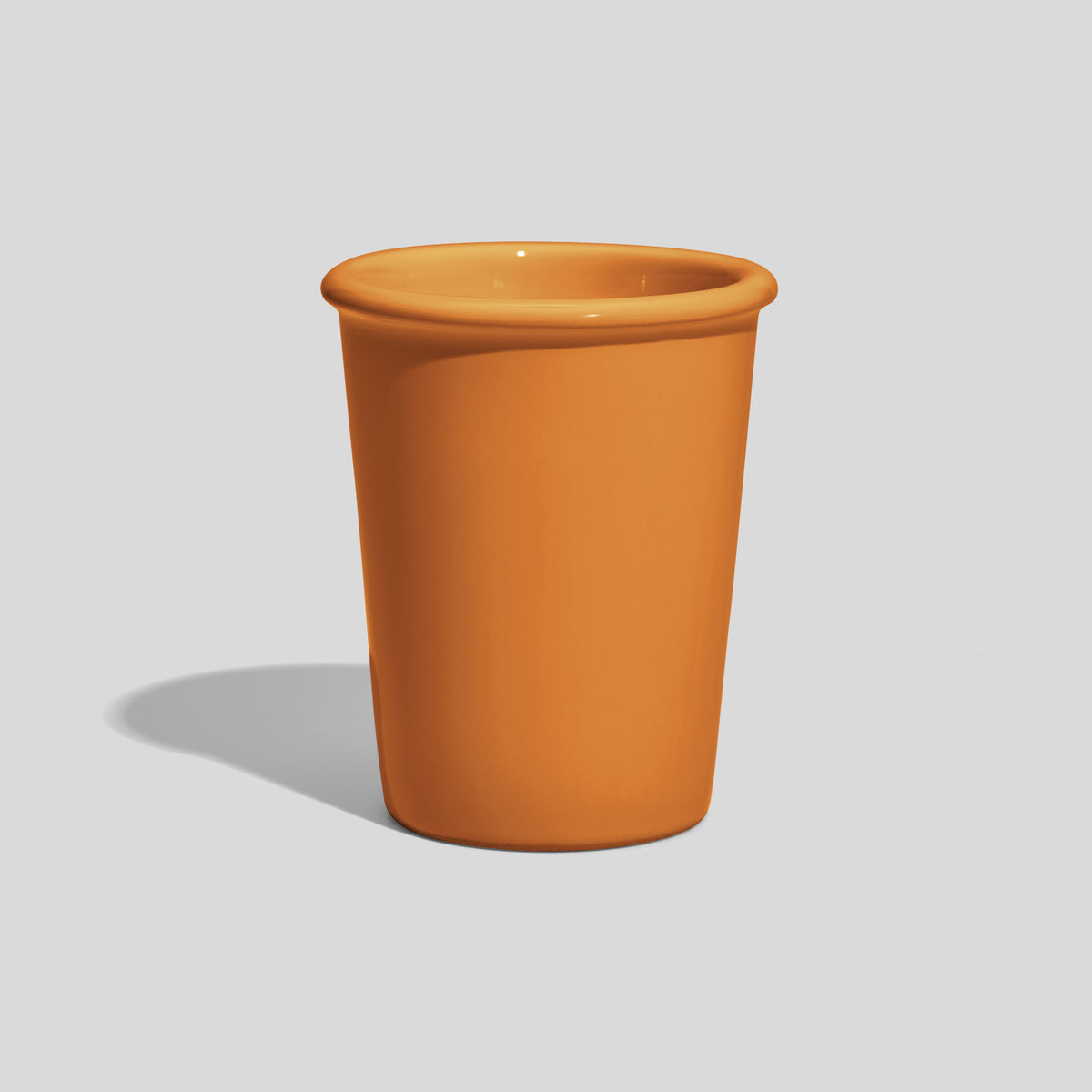 Kleiner Keramikbecher 100 ml mit Wulstrand – Senfgelb