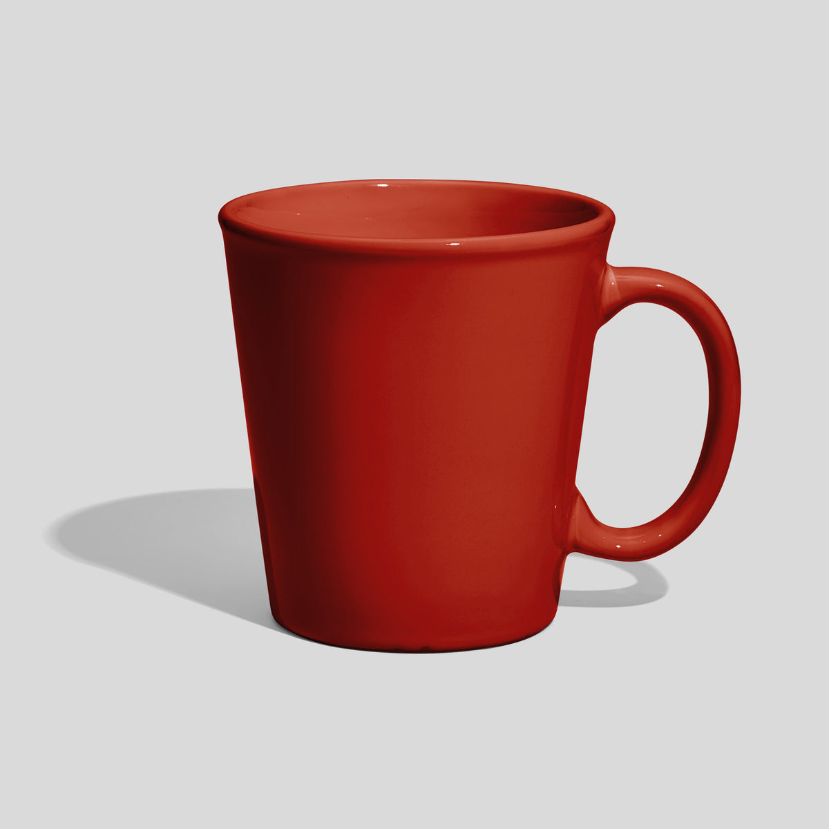 Konischer Kaffeebecher 460 ml mit ovalem Ringhenkel – Rot