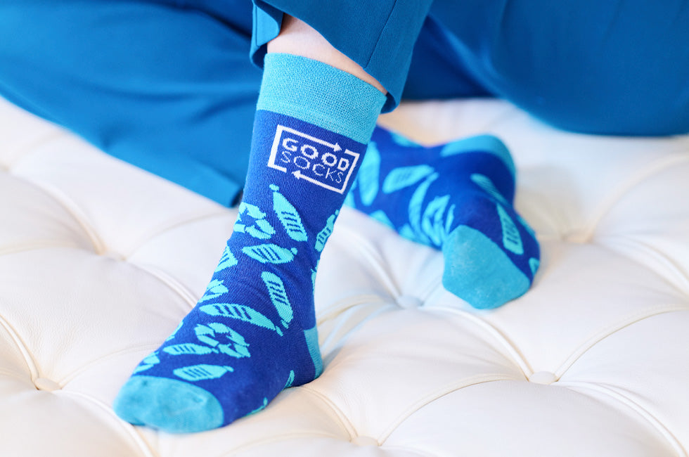 Socken mit eingestricktem Logo, wadenhoch oder knöchelhoch – Klassisch, wadenhoch