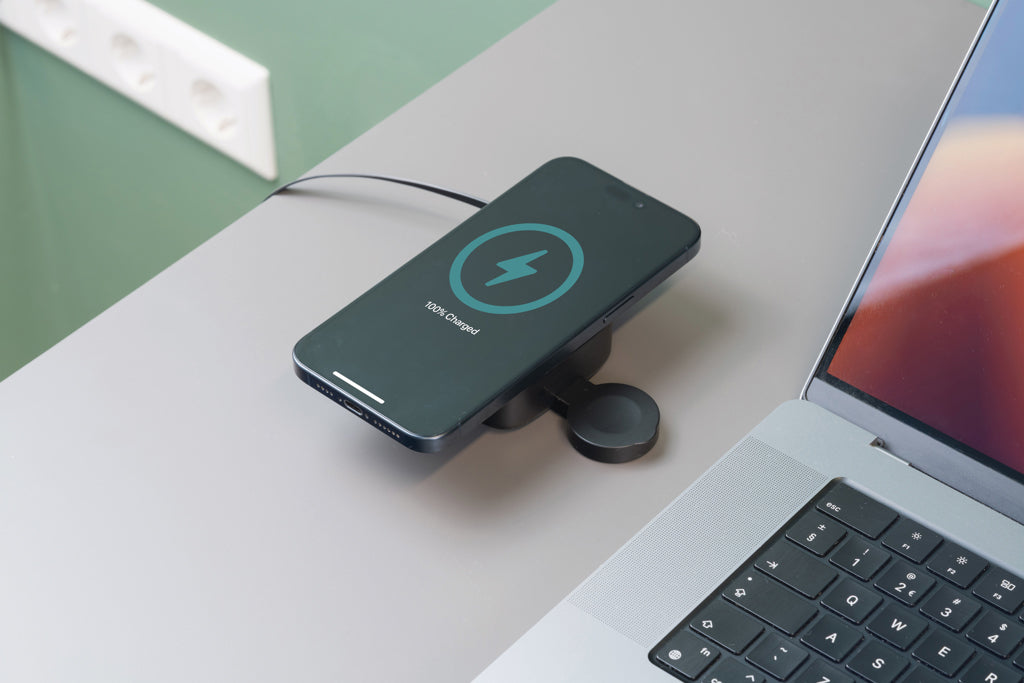 Urban Vitamin Goleta 2-in-1 15W Magnetic Wireless Charger