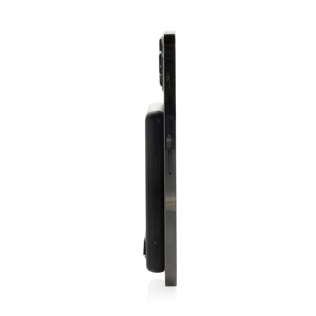Zen 5000mAh 5W magnetische Bambus-Powerbank aus RCS rPlastik – schwarz