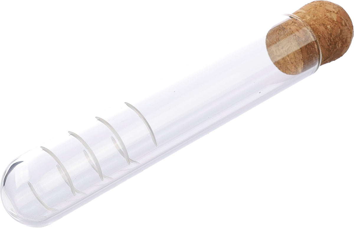 Teesieb Dustin, Glas