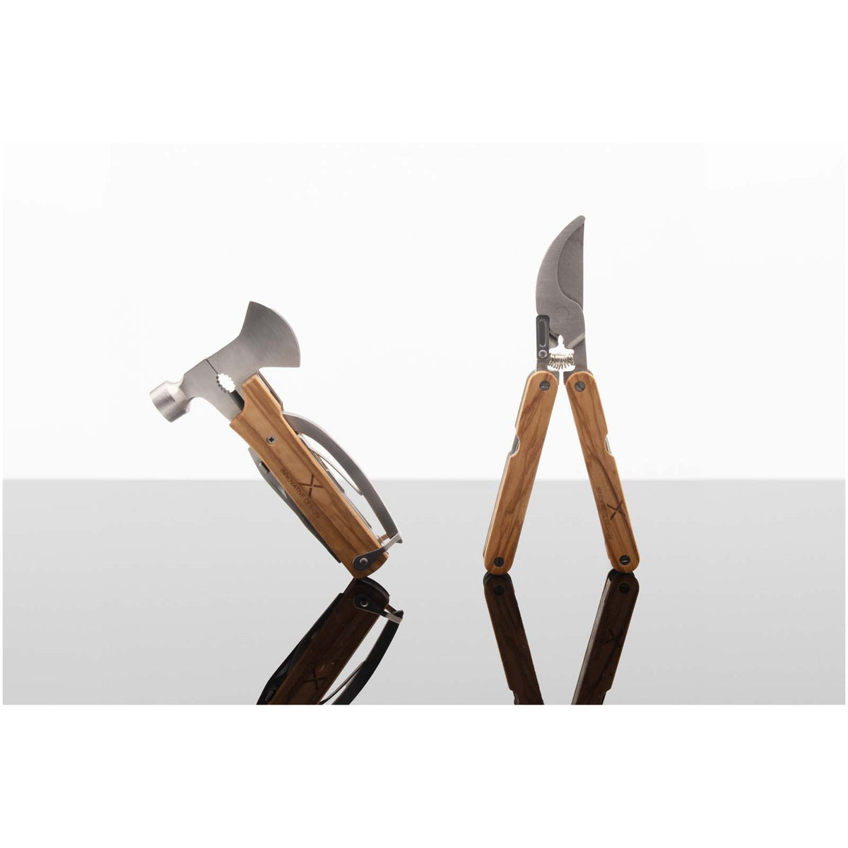 SCX.design T32 Multitool Set aus Holz – Hellbraun