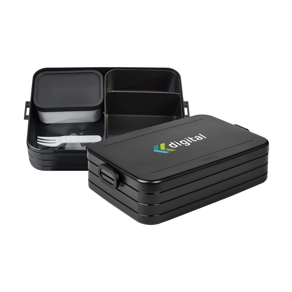 Lunchbox in der Farbe Schwarz mit einem edlen Logodruck auf dem Deckel der Box