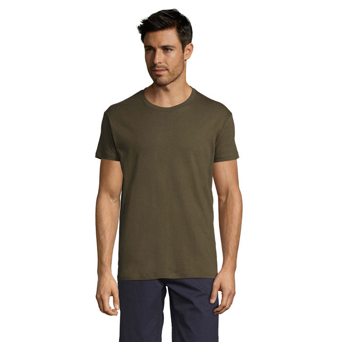 T-Shirt in olivegrün