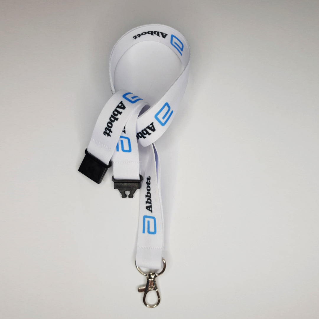 Lanyard mit vollflächigem Druckmotiv, seitlichem Sicherheitsverschluss und Karabiner