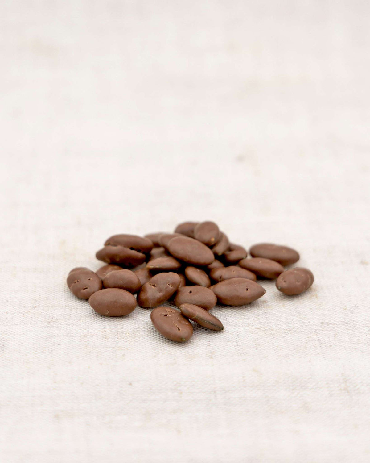 Bio Snack Werbetütchen 10 bis 15 g mit Deinem Design – Bio Kürbiskerne in Vollmilch Schokolade, 15 g