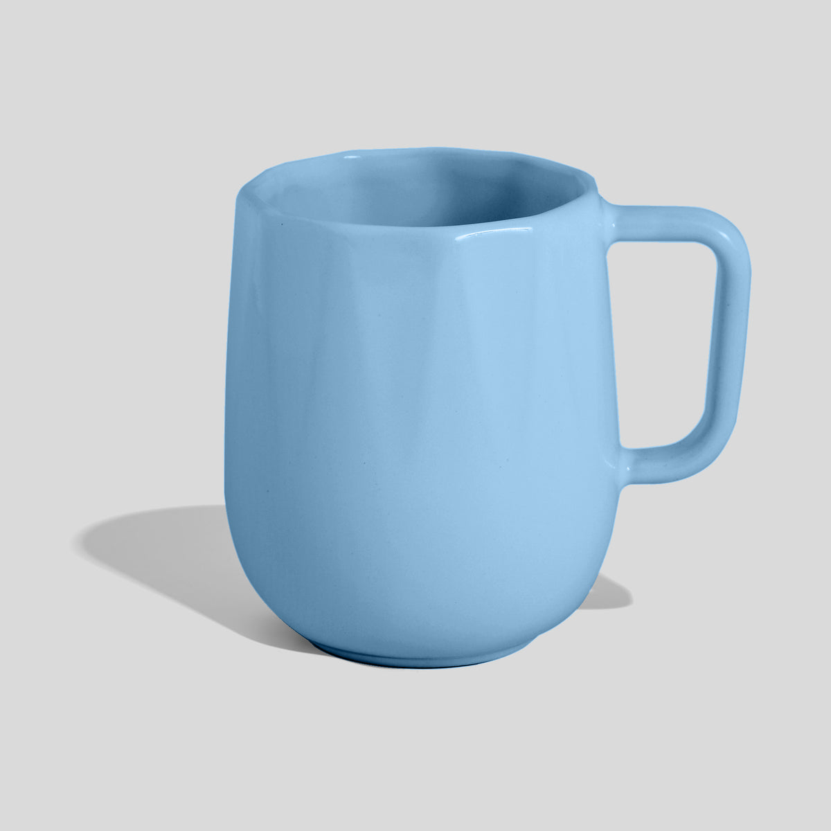 Birnenförmige Keramiktasse 330 ml mit Rechteckhenkel