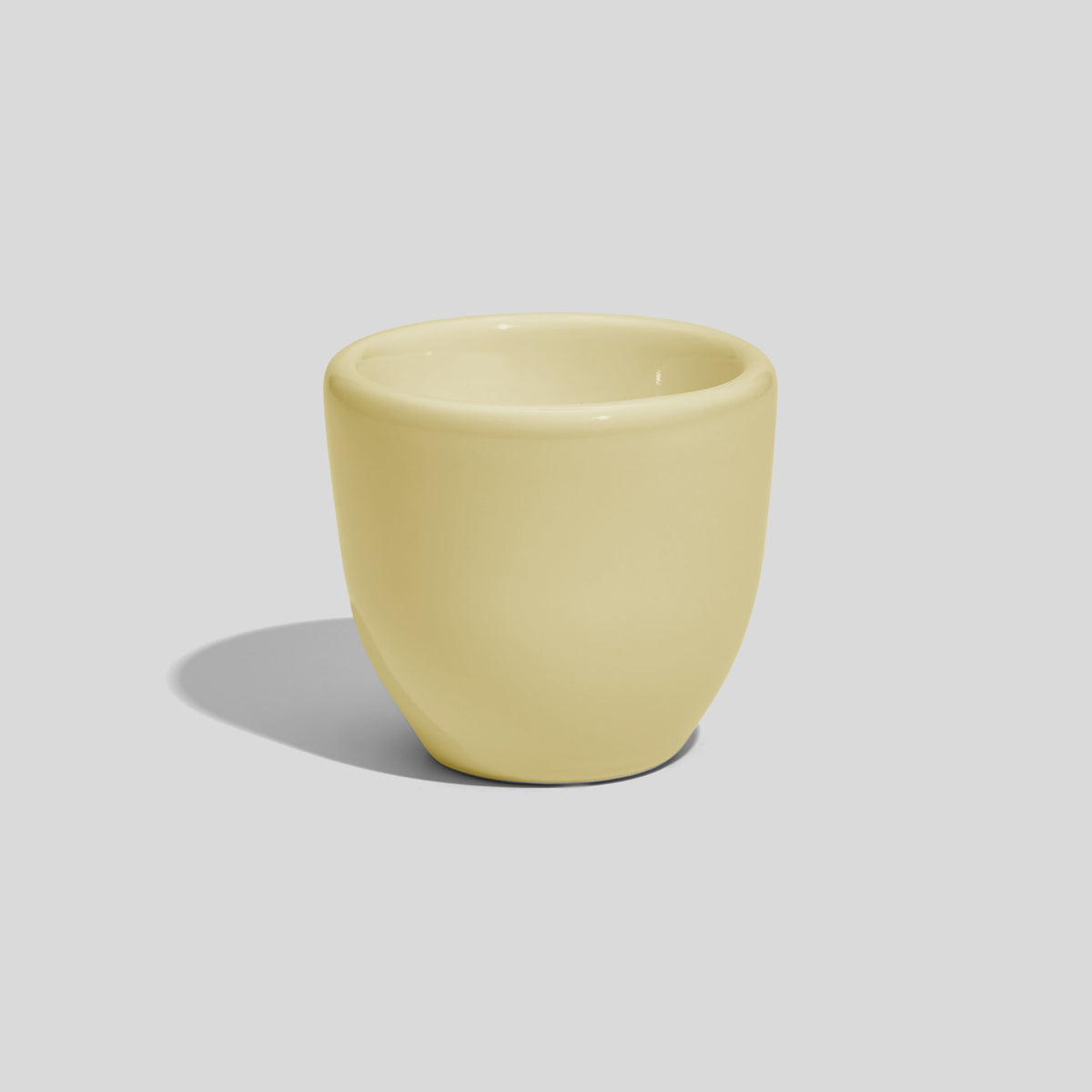 Eierbecher aus Keramik mit Wulstrand, 6 cm hoch – Ecru