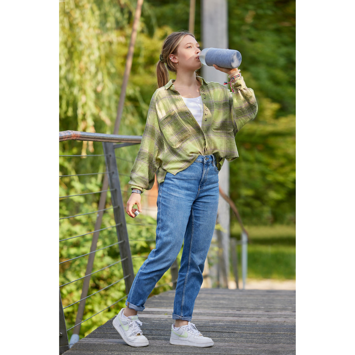 Glasflasche mit Hülle „Iced“ 1,0 l