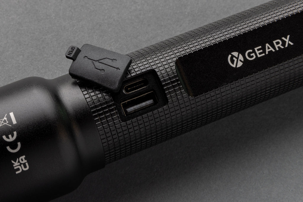Heavy-Duty USB-Taschenlampe aus RCS recyceltem Aluminium