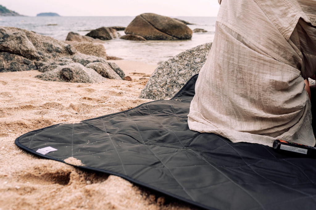 Impact Aware™ RPET faltbare, gesteppte Picknickdecke