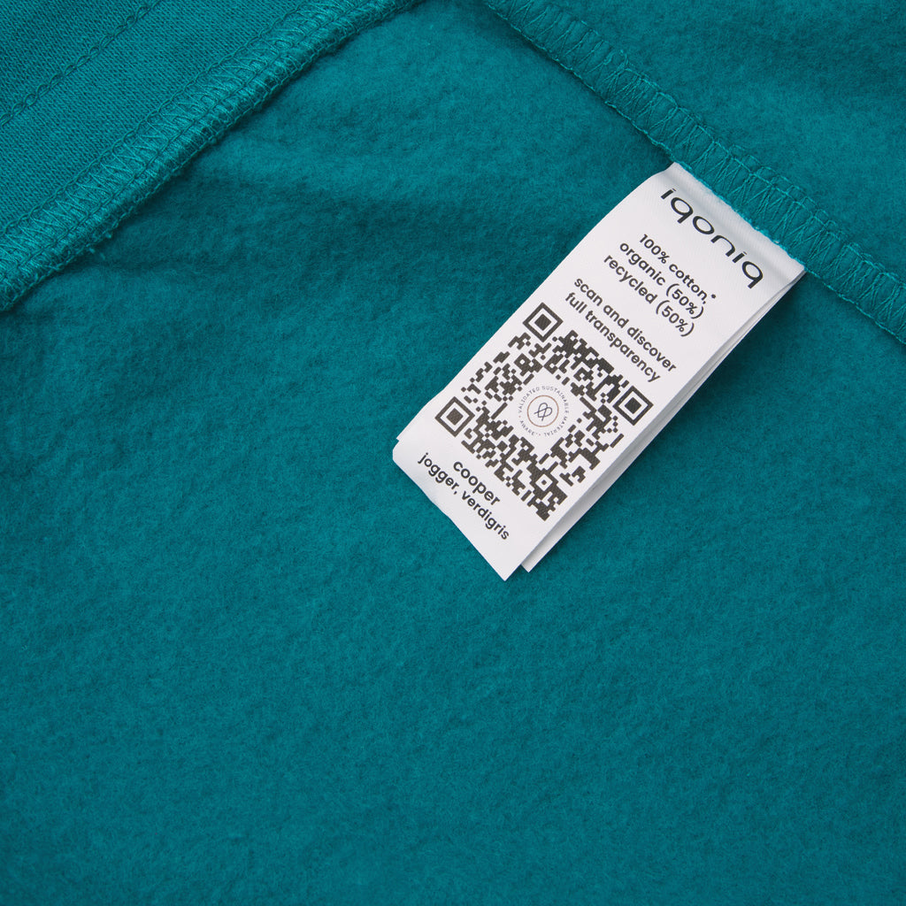 IQONIQ Cooper Jogger aus recycelter Baumwolle – verdigris