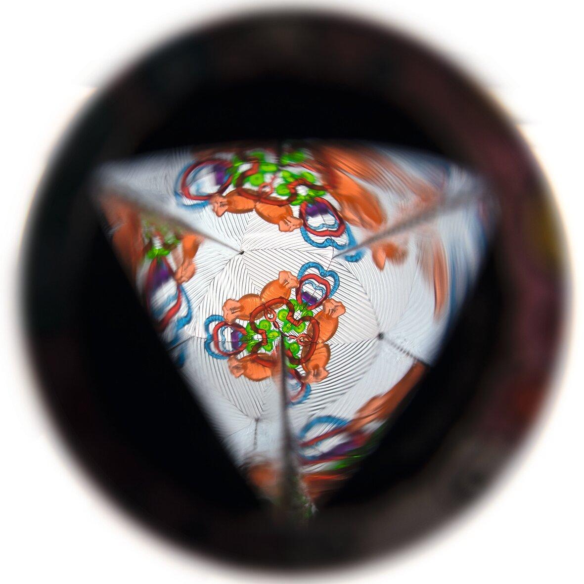Kaleidoskop Farbenwirbel aus Pappe und Kunststoff von goki – Weitere Ansicht