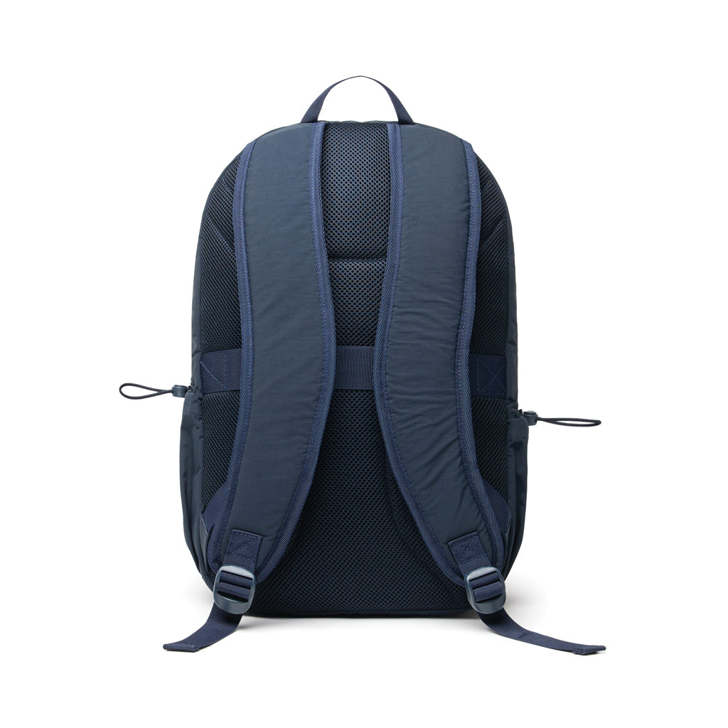 KENTO URBAN 15,6" Rucksack aus RCS  recyceltem Nylon – navy blau