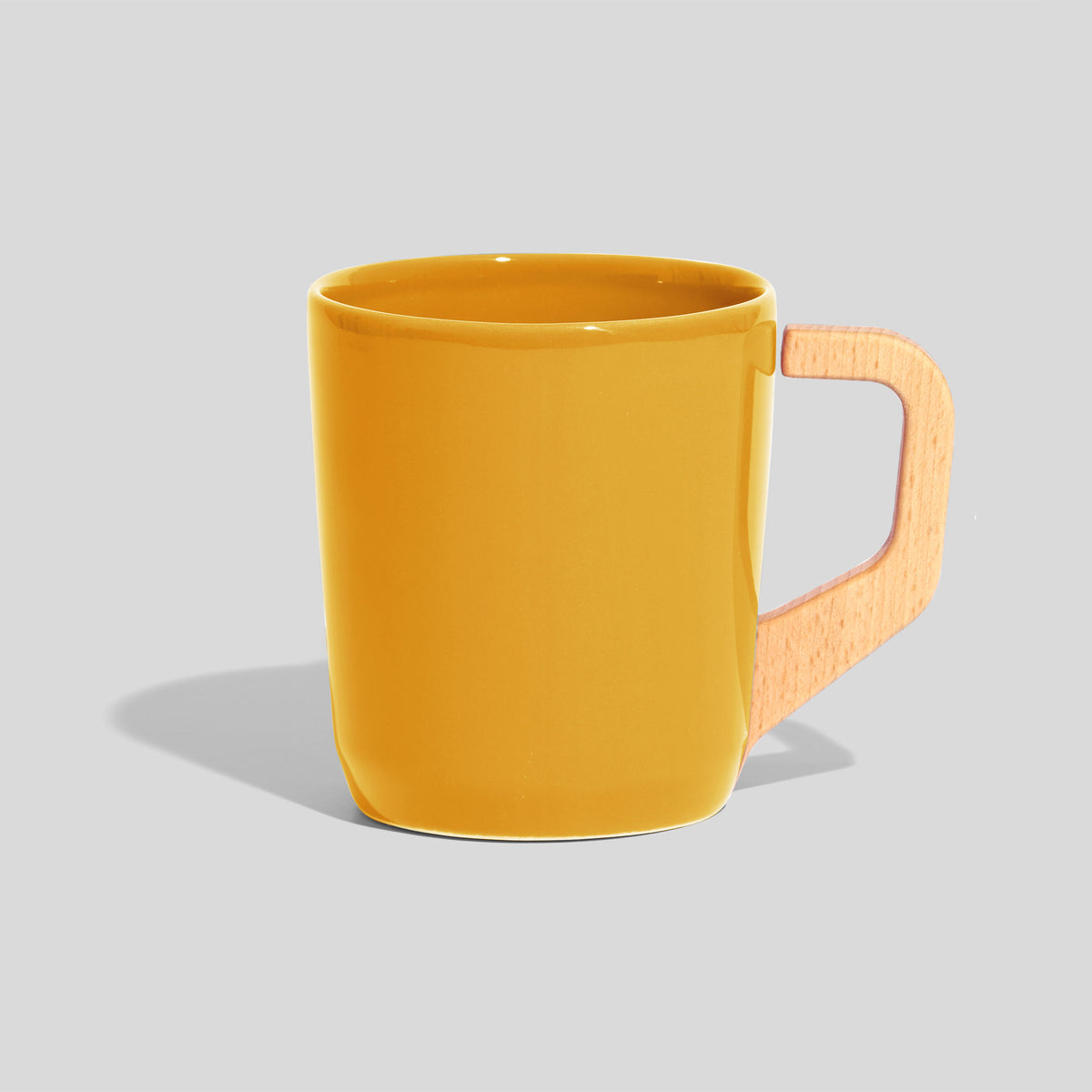 Keramiktasse 320 ml mit schrägem Eckhenkel – Gelb