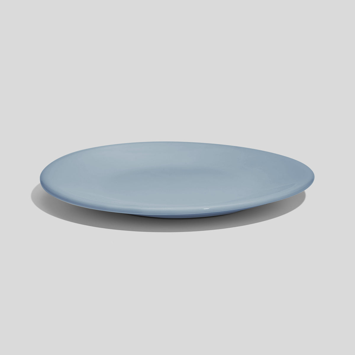 Keramikteller 19 cm mit gewölbtem Rand – Hellblau