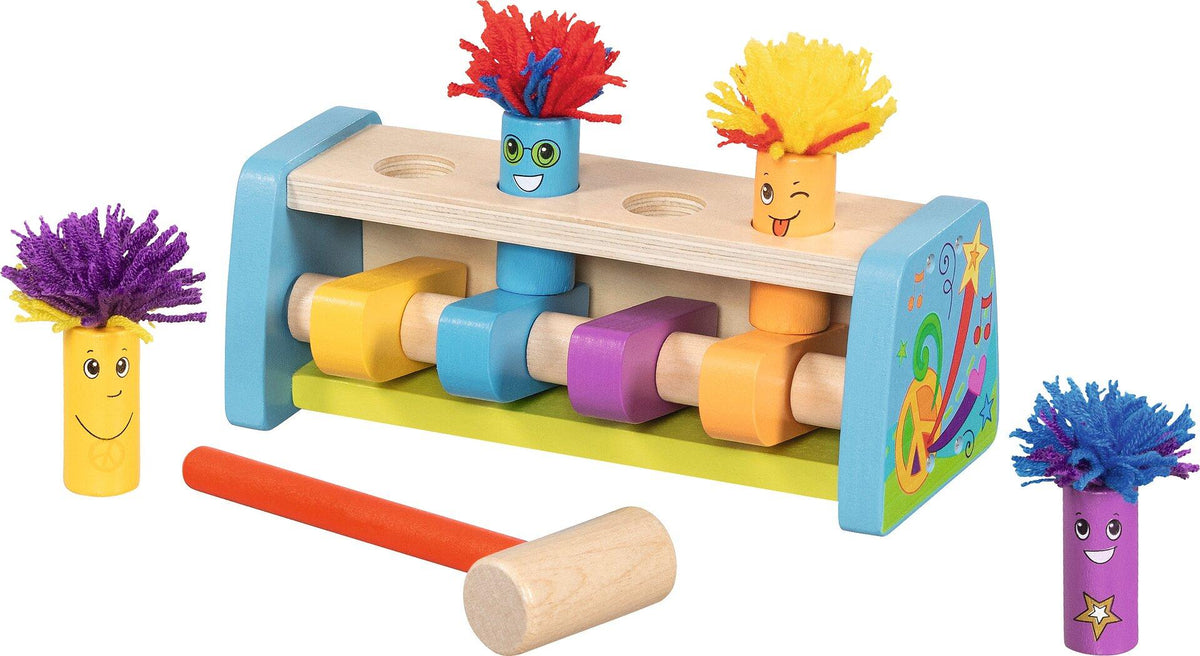 Klopfbank Hippie Hopper mit vier bunten Figuren von goki – Detail