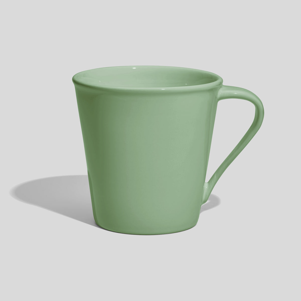 Konische Kaffeetasse 600 ml mit schrägem Henkel – Mintgrün