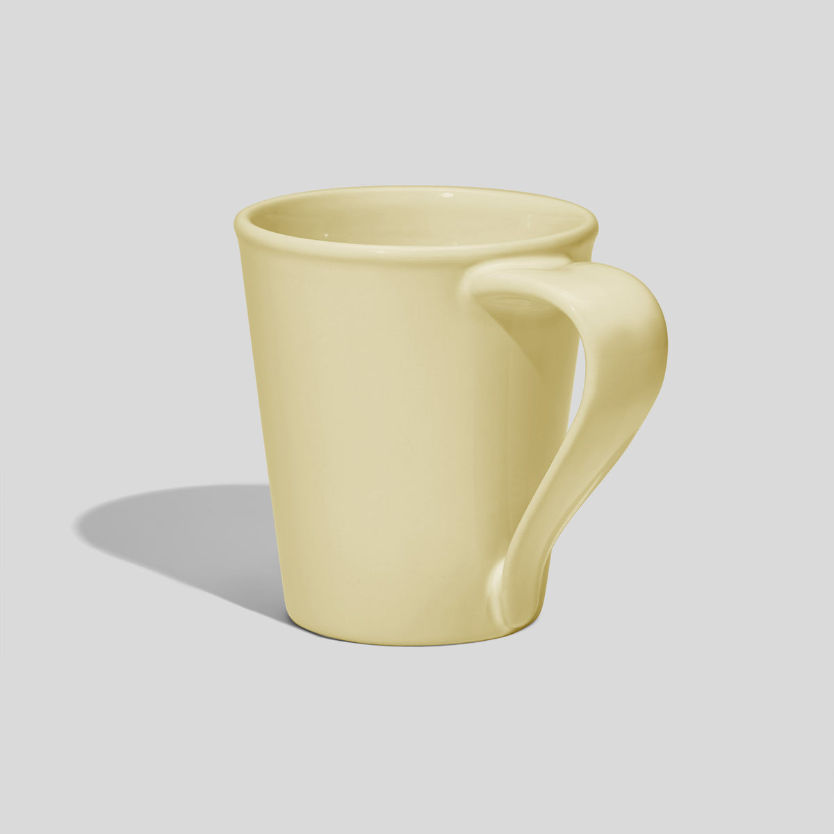 Konische Keramiktasse 280 ml mit geschwungenem Henkel – Ecru