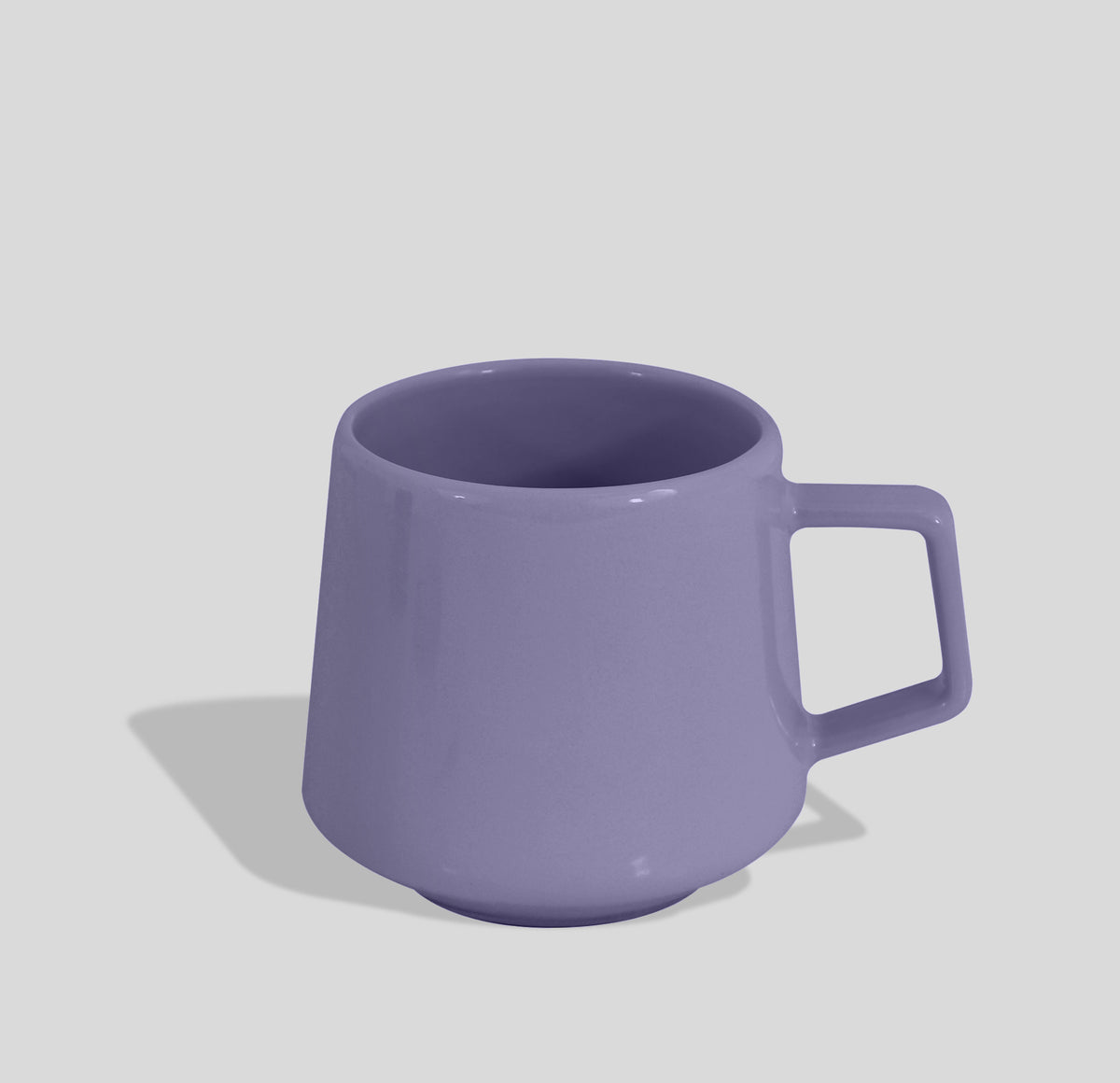 Konische Keramiktasse 300 ml mit Trapezhenkel – Lavendel
