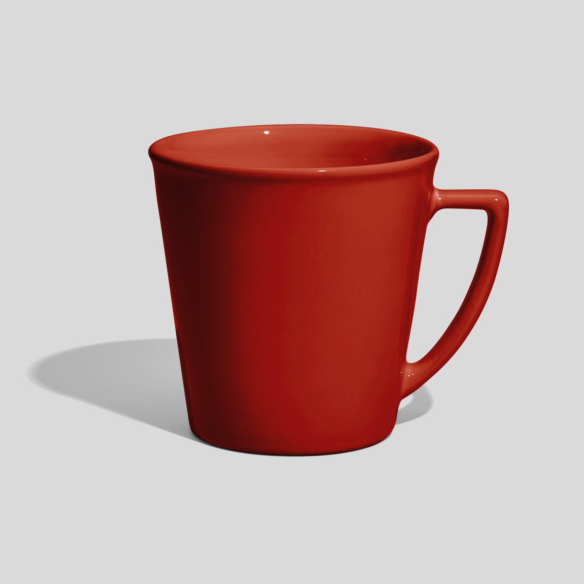 Konische Werbetasse 600 ml mit eckigem Henkel – Rot