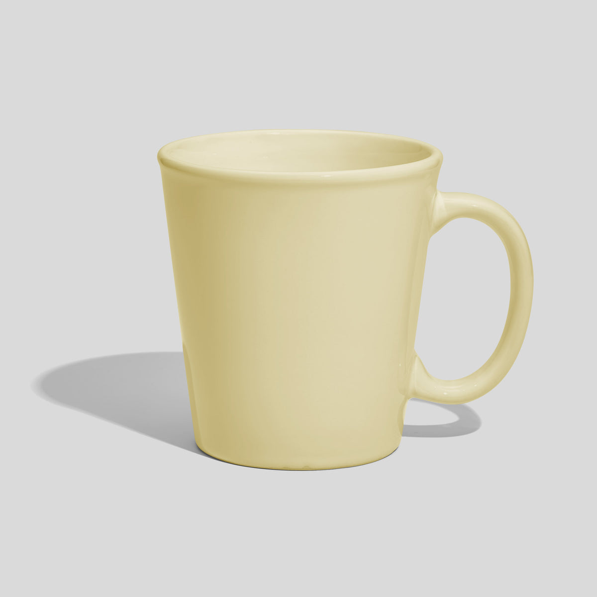 Konischer Kaffeebecher 460 ml mit ovalem Ringhenkel – Ecru