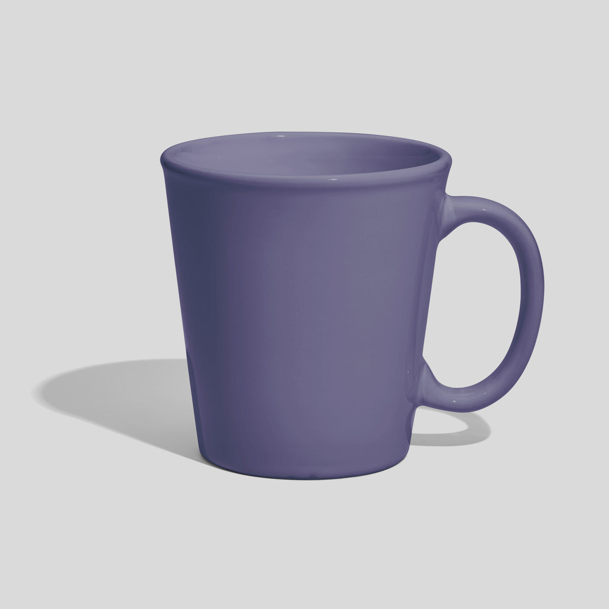 Konischer Kaffeebecher 460 ml mit ovalem Ringhenkel – Lavendel
