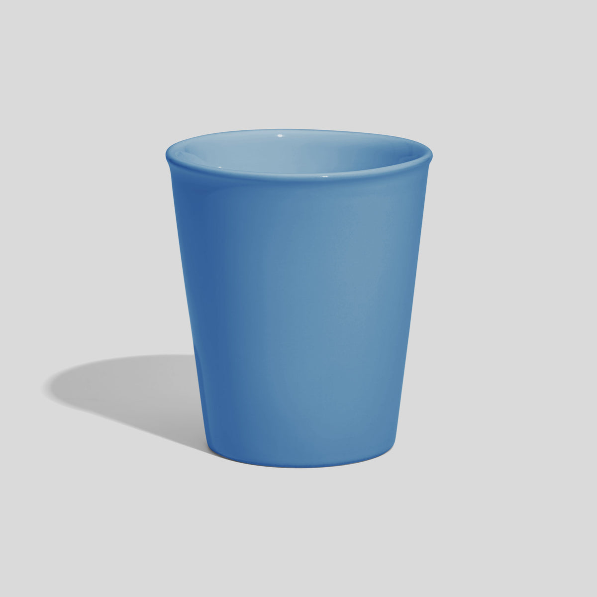 Konischer Keramikbecher 280 ml ohne Henkel – Himmelblau