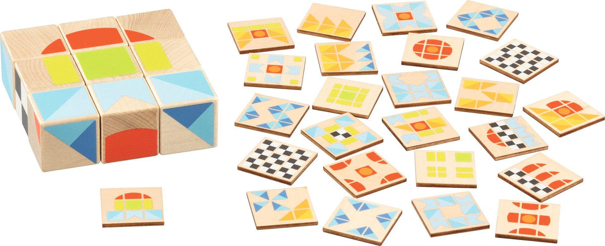 Legespiel II aus Holz mit 9 Würfeln und 25 Vorlagen – Nahaufnahme