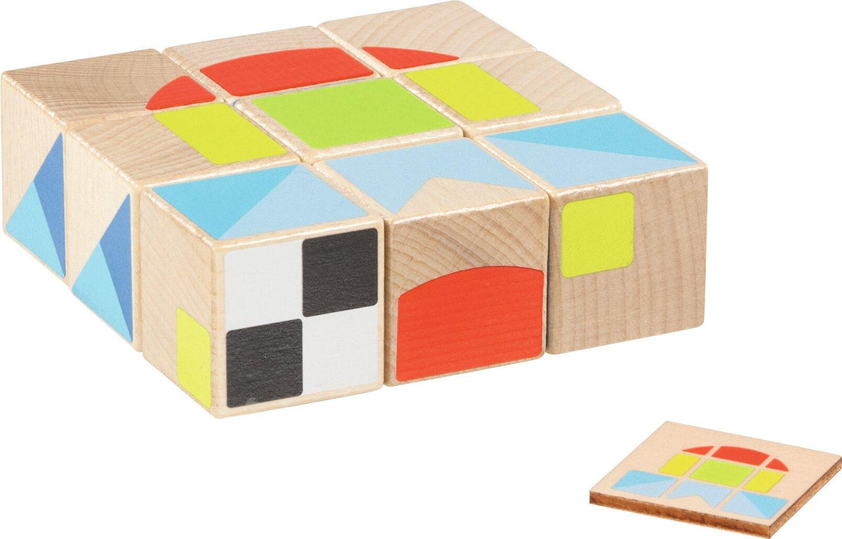 Legespiel II aus Holz mit 9 Würfeln und 25 Vorlagen – Seitenansicht