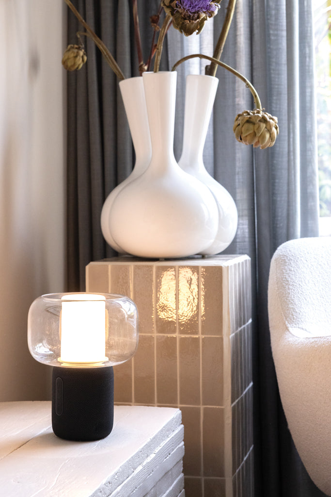 Lux 10W Lautsprecherlampe aus RCS recyceltem Kunststoff