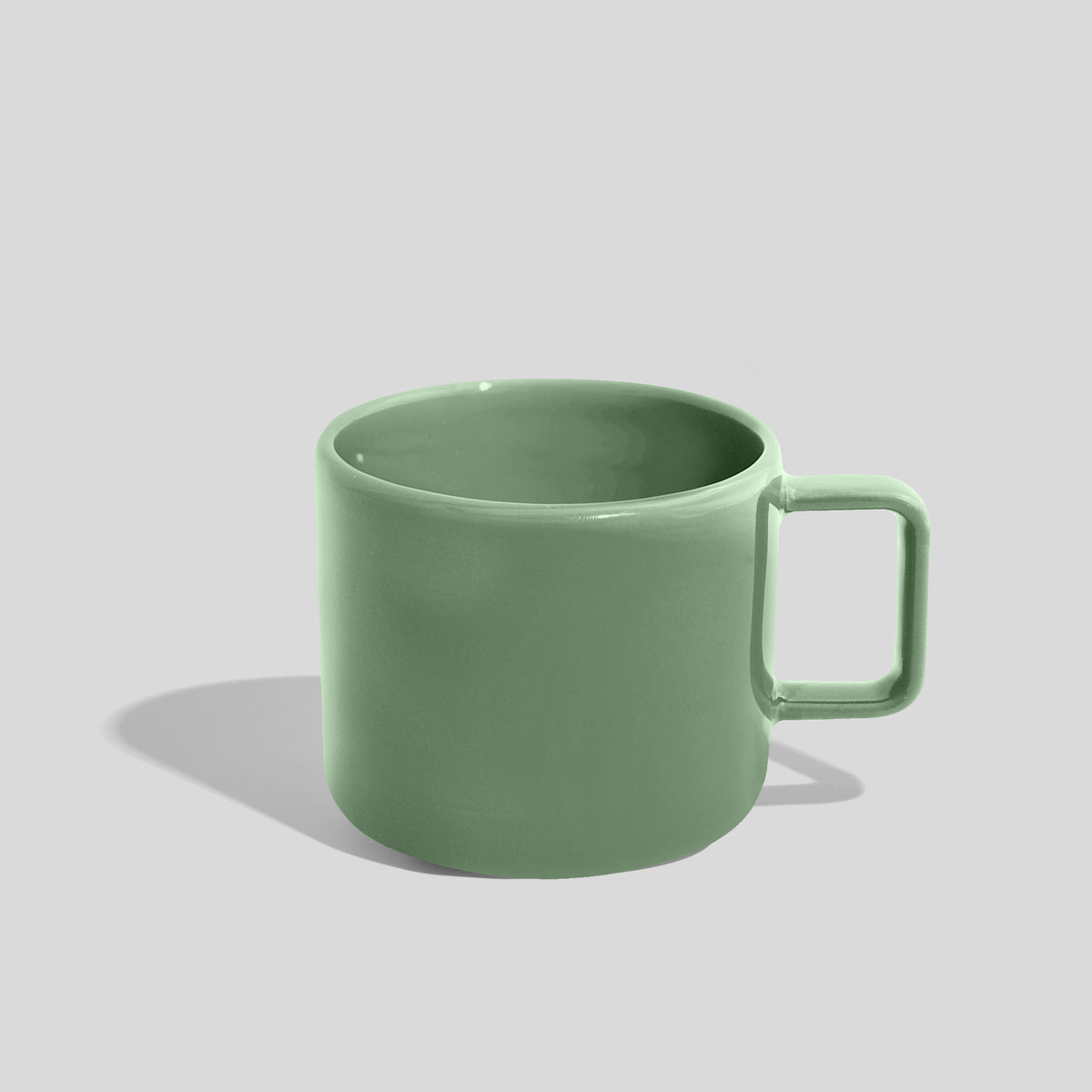 Niedrige Keramiktasse 400 ml mit Eckhenkel – Mintgrün