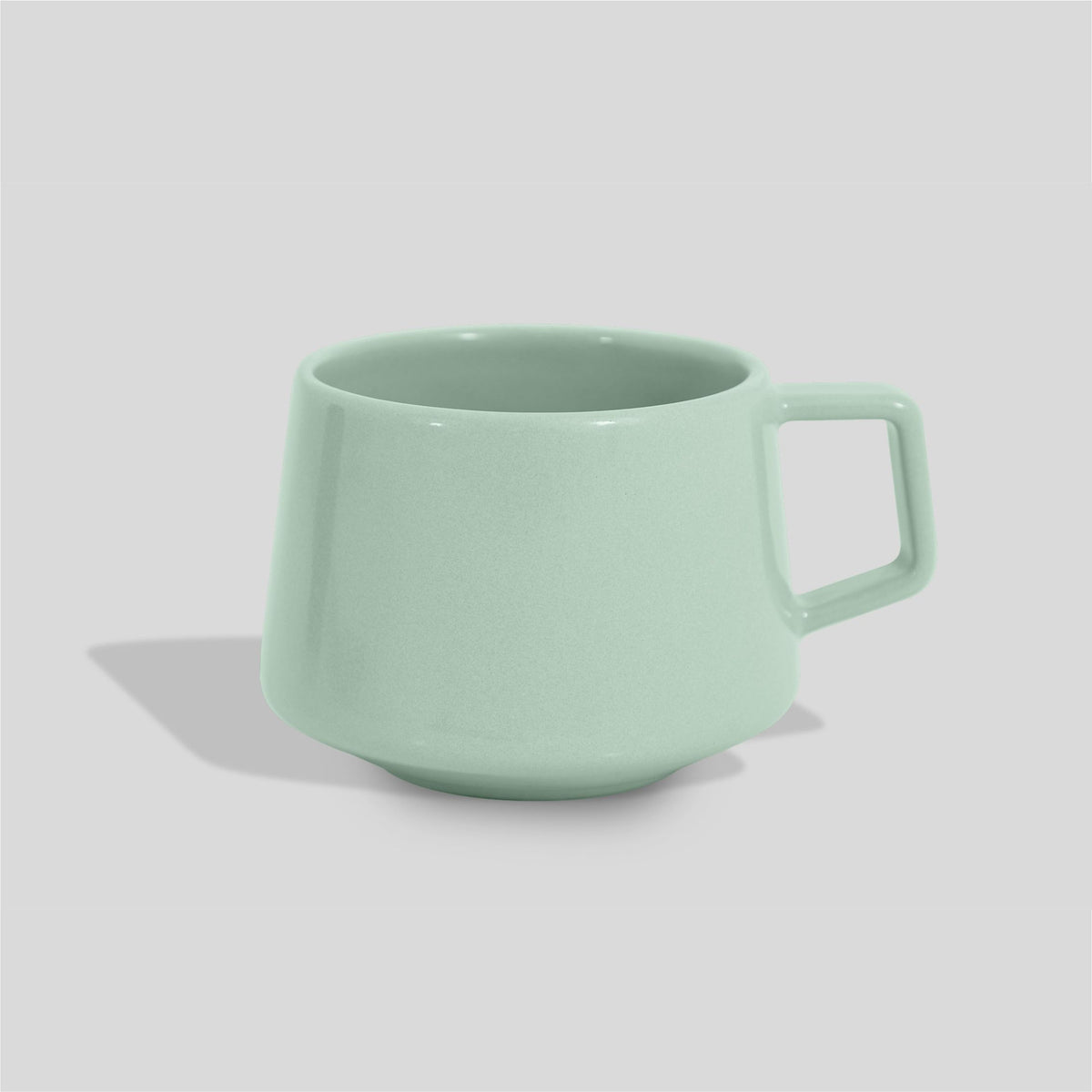 Niedrige konische Keramiktasse 280 ml mit Trapezhenkel – Mintgrün