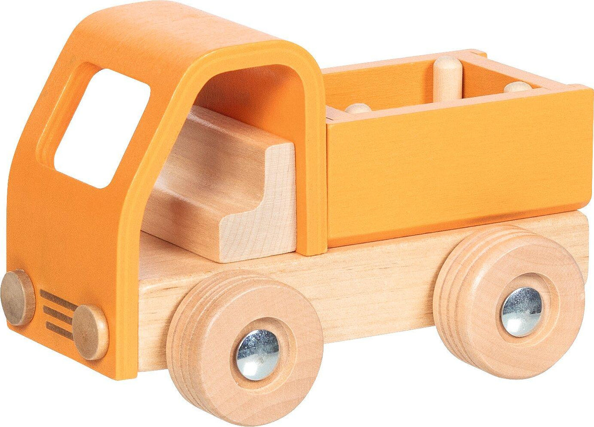Pritschenwagen aus Holz in Orange mit Holzrädern – Ansicht