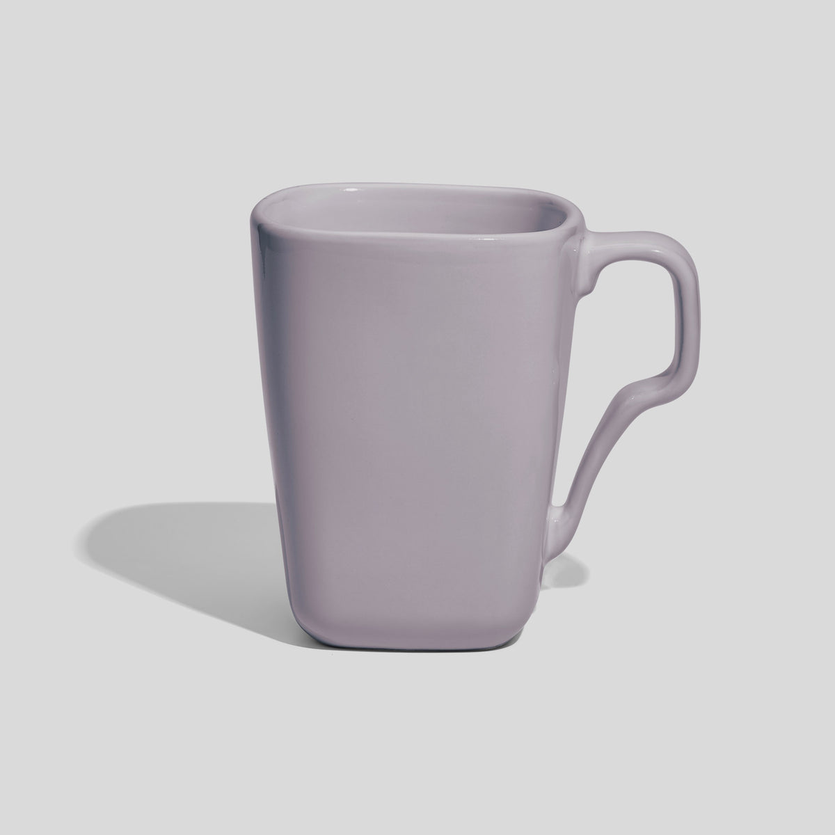 Quadratische Keramiktasse 330 ml mit Schwunghenkel – Hellgrau