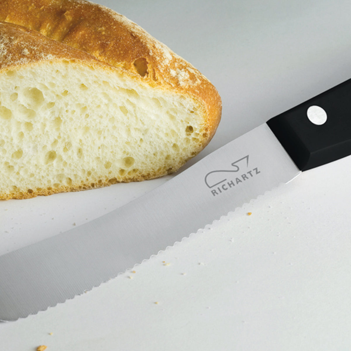RICHARTZ FRÜHSTÜCK cut and eat black Messer mit Brett – Ansicht
