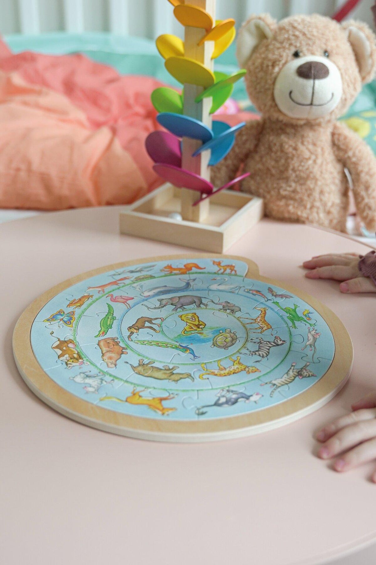 Rundes Einlegepuzzle Tierkreis – weitere Ansicht