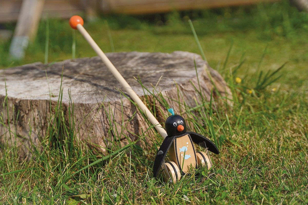 Schiebetier Pinguin Pablo mit Filzflossen und Fischmotiv – zweite Ansicht