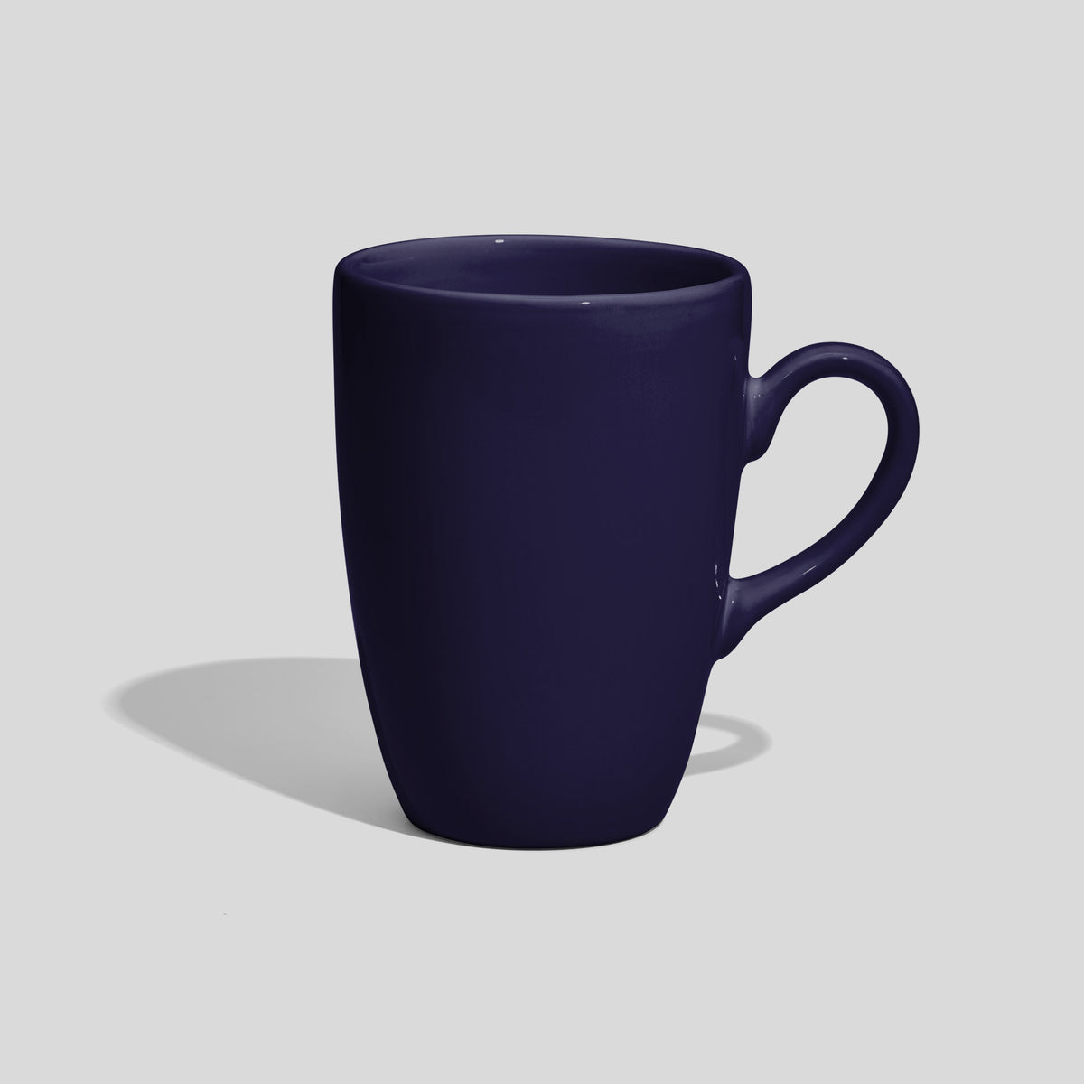 Schlanke Keramiktasse 330 ml mit geschwungenem Henkel – Nachtblau