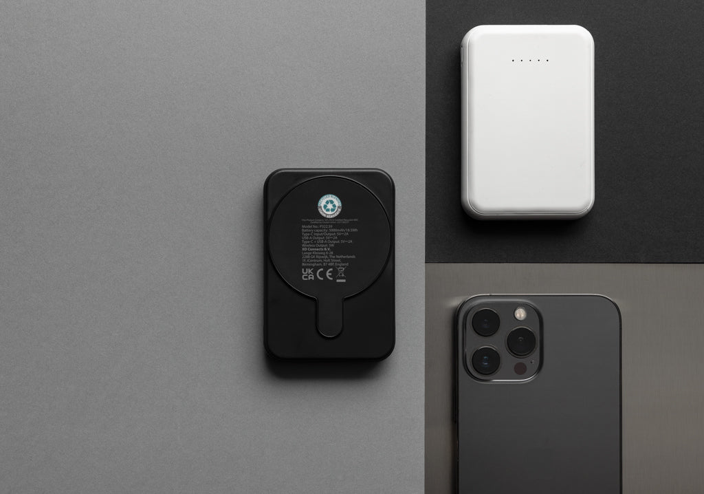 Stellar 5.000mAh 5W magnetische Powerbank aus RCS rec. ABS