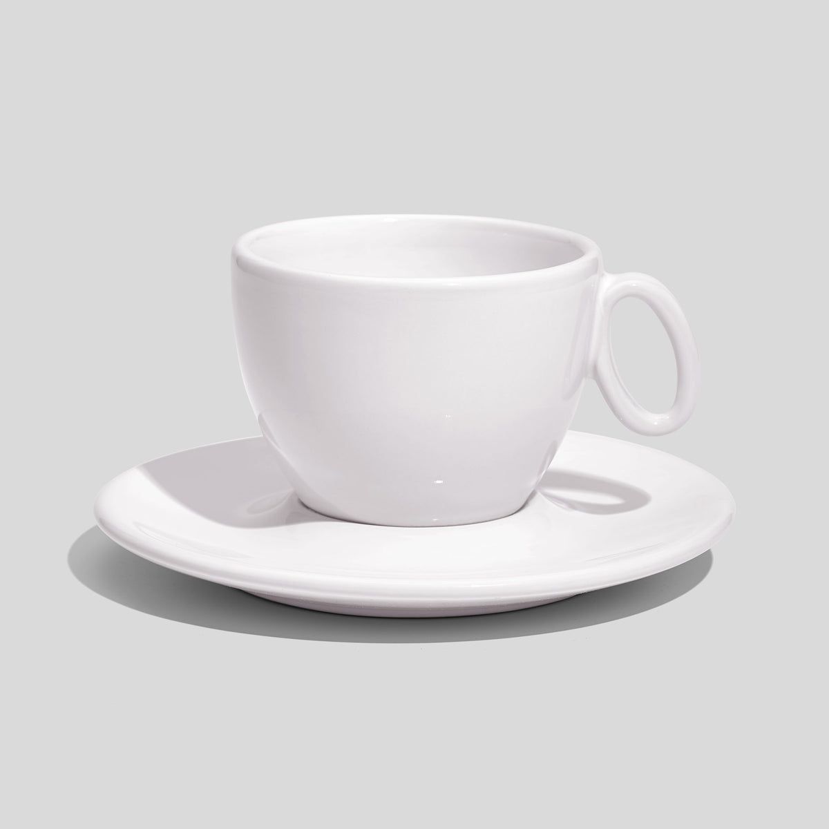 Tasse mit Untertasse 150 ml und ovalem Ringhenkel – Weiß