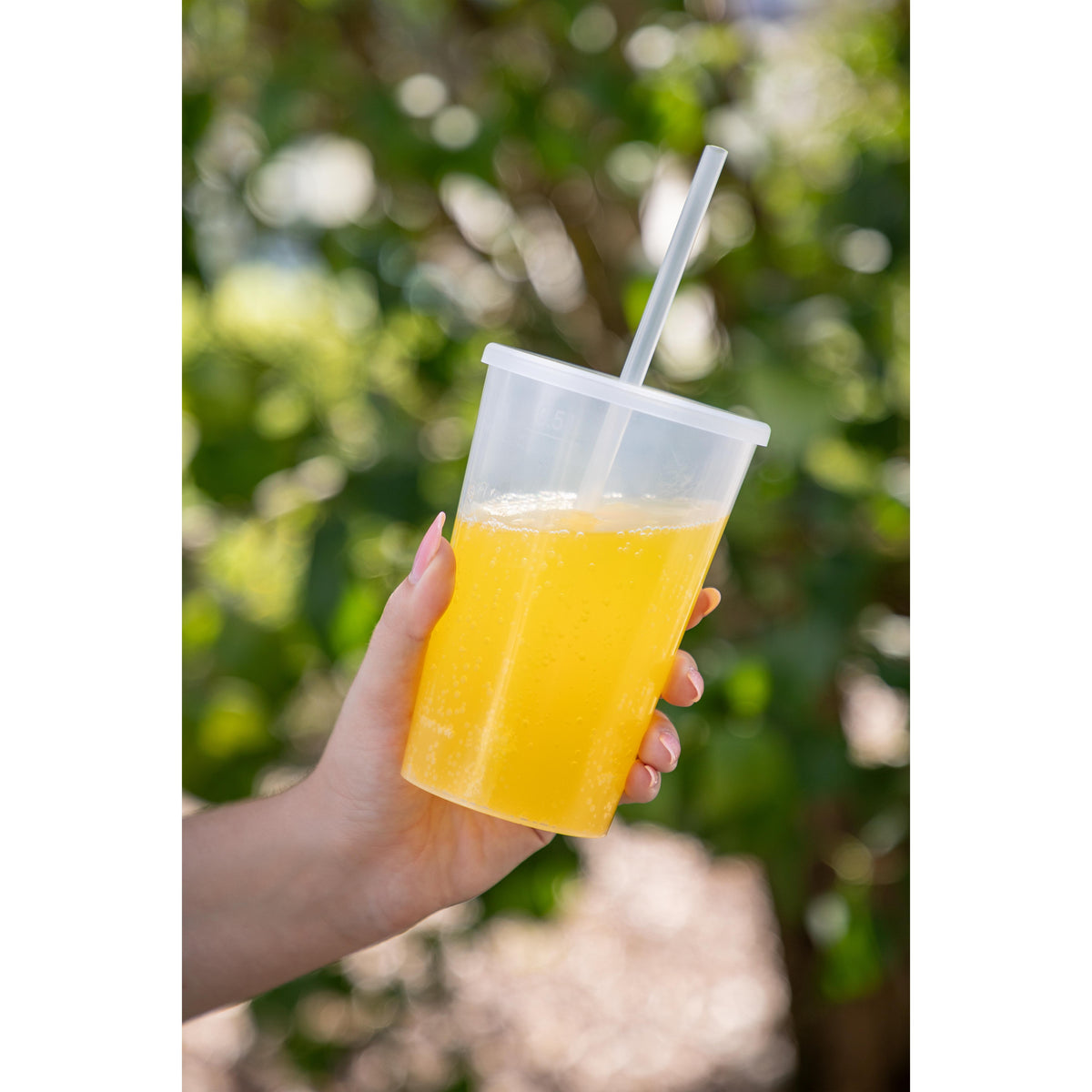 Trinkbecher „Vital“, 500 ml mit Deckel und Strohhalm