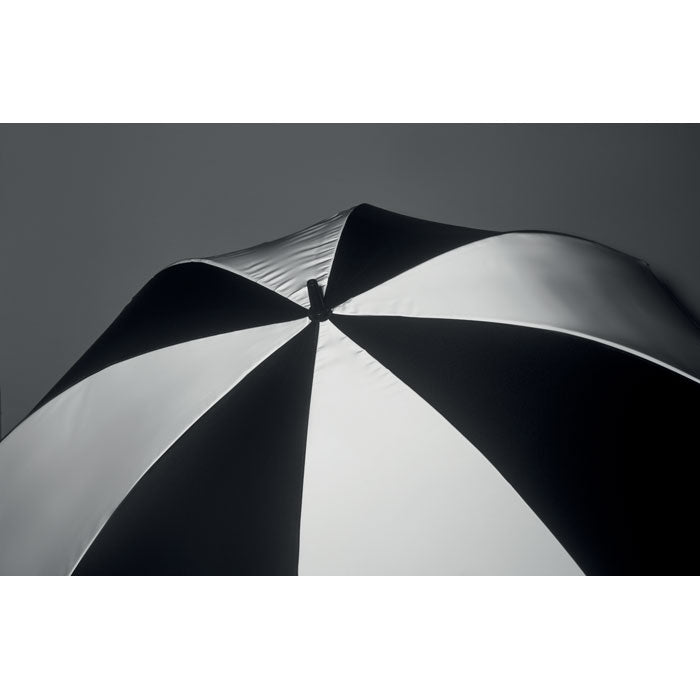 Schwarz