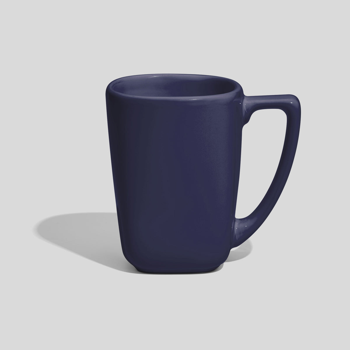 Verjüngte Keramiktasse 240 ml mit Winkelhenkel – Marineblau