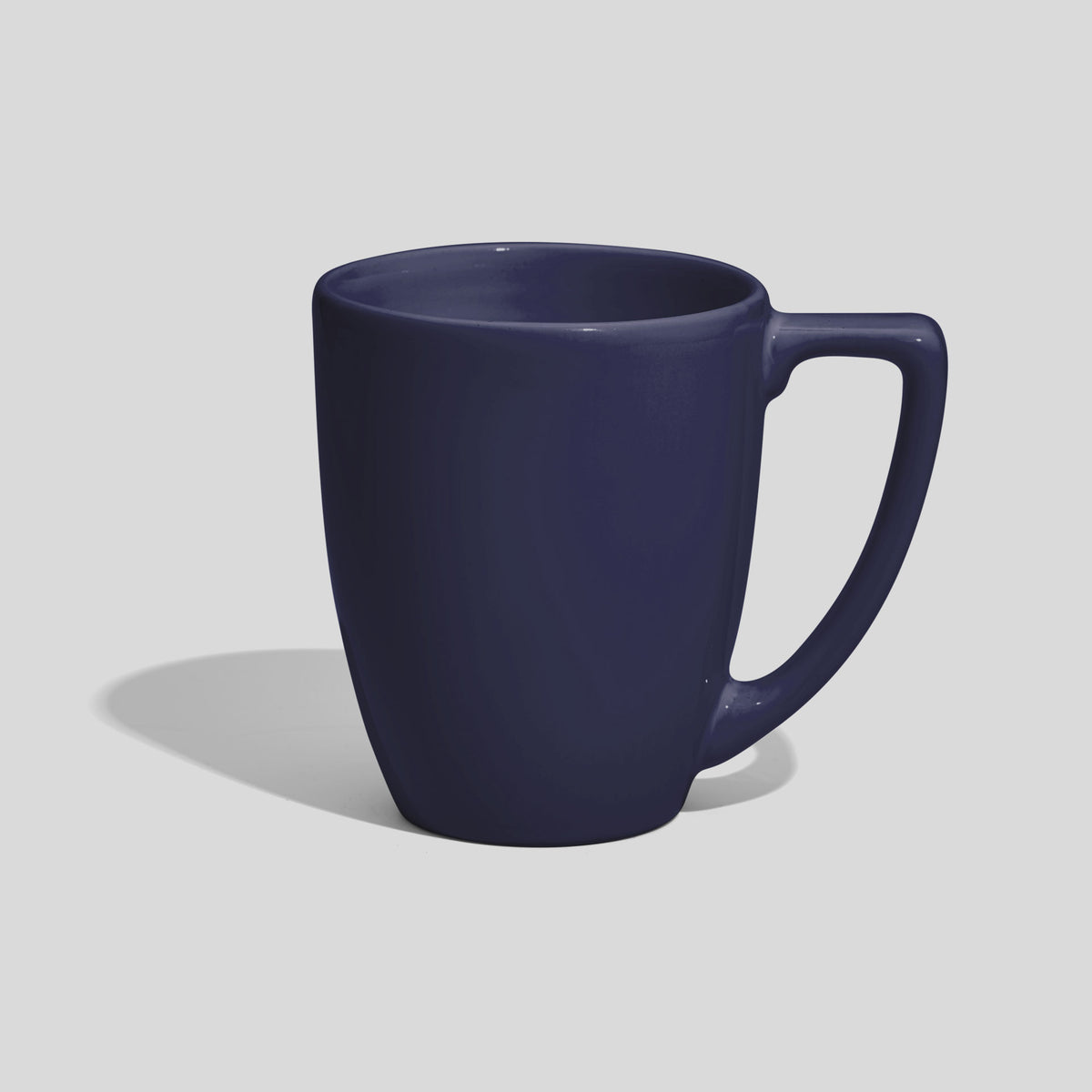 Verjüngte Keramiktasse 250 ml mit Trapezhenkel – Marineblau