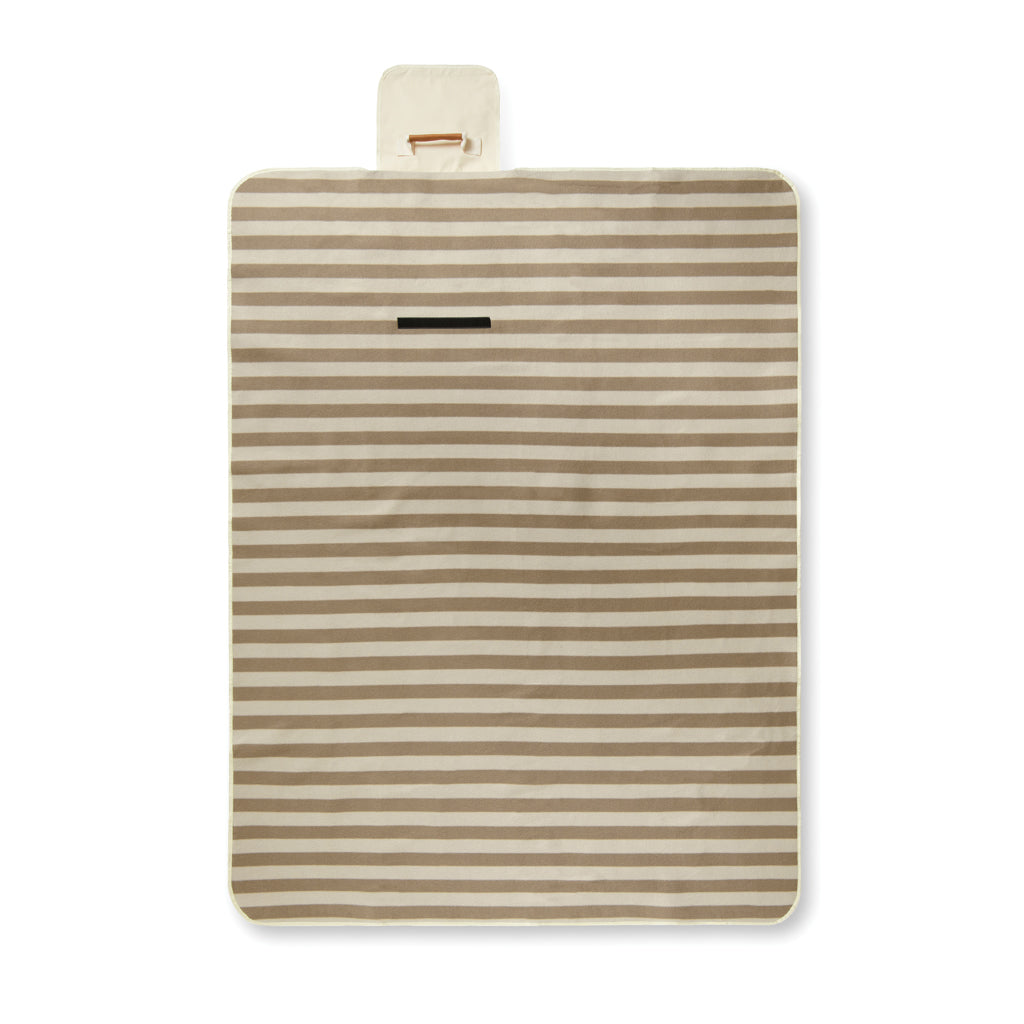 VINGA Alba GRS rPET Picknickdecke – braun